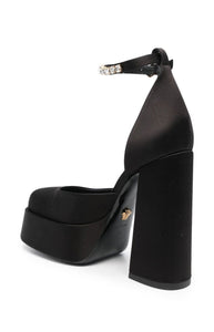 Medusa Aevitas 155mm platform pumps