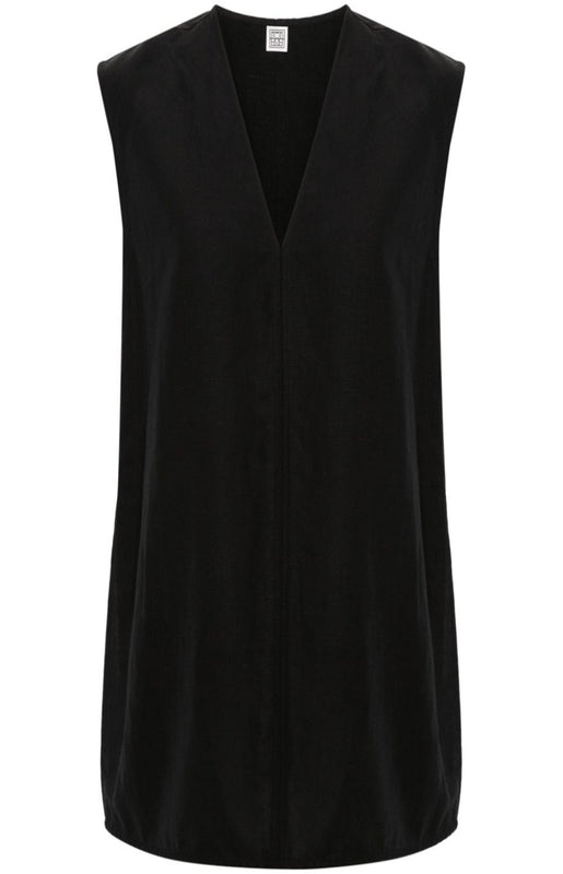 V-neck long-length vest