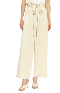 Loose cream trousers