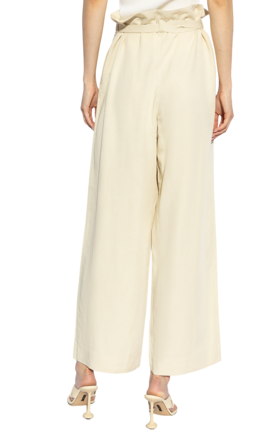 Loose cream trousers